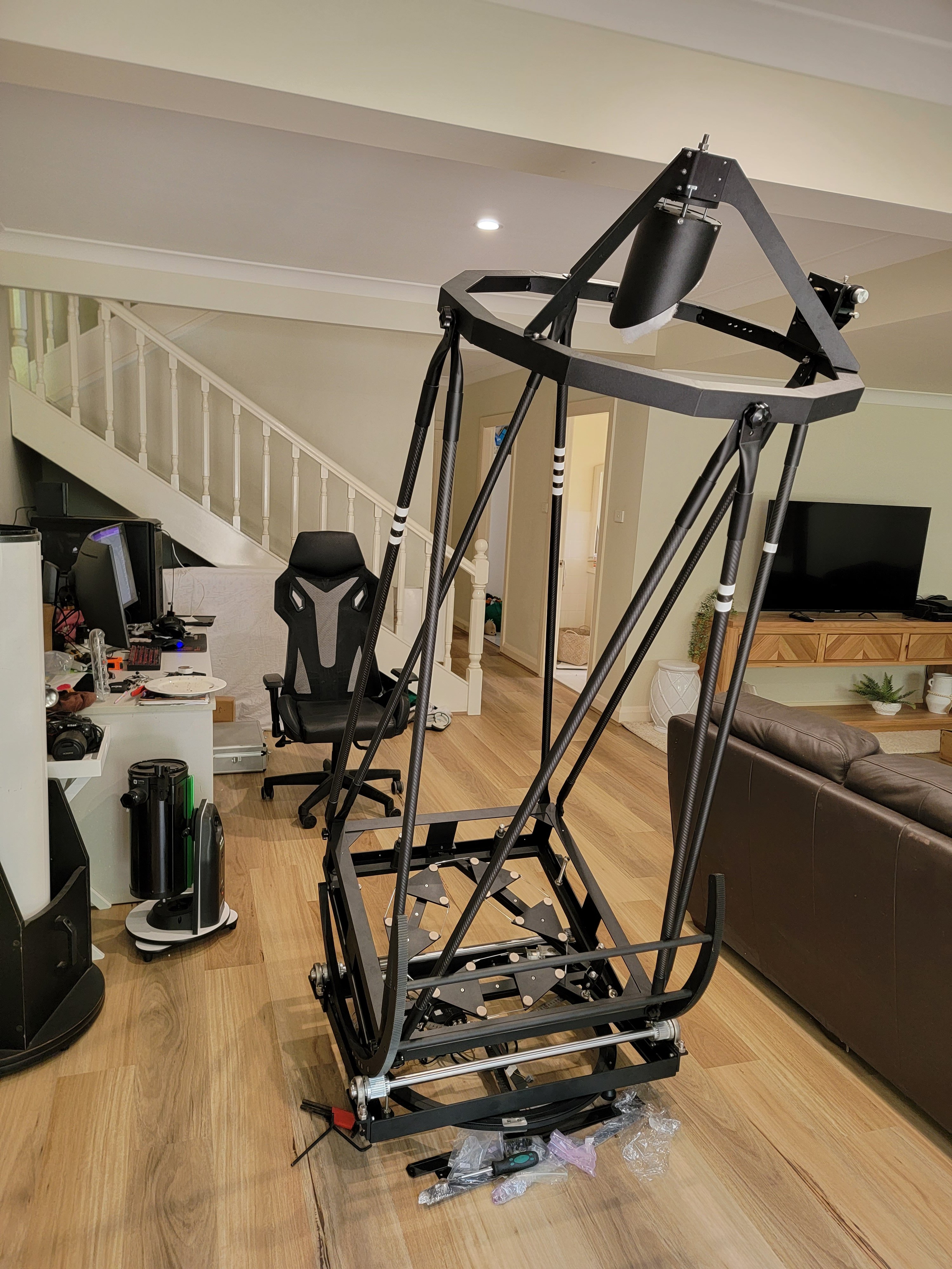 UL24g GoTo telescope front view