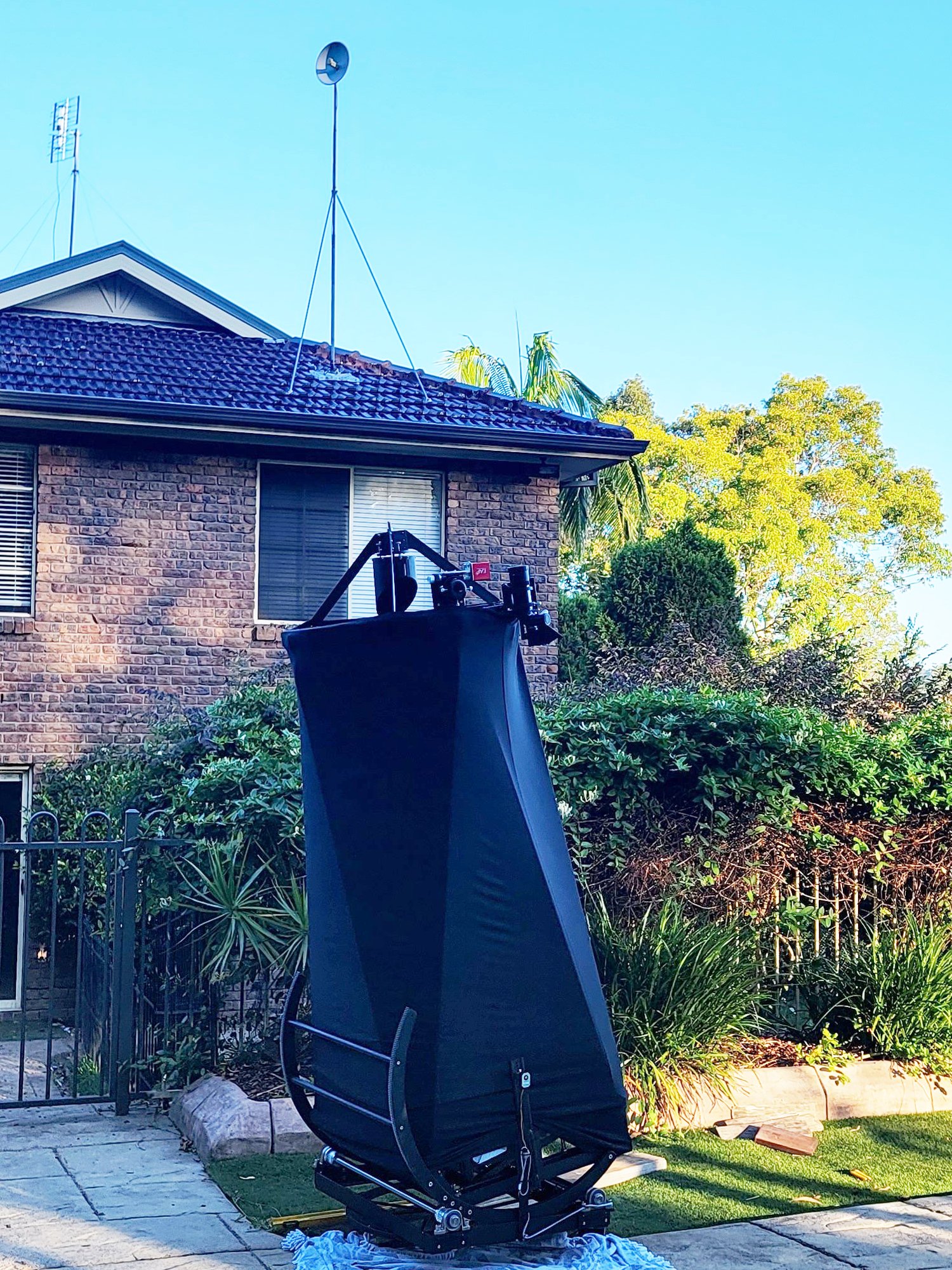UL24g GoTo telescope side view